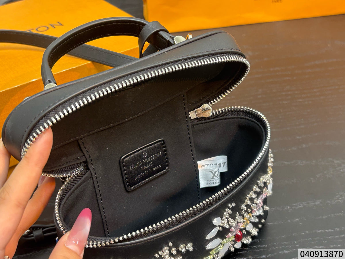 Cuero | Jewel Embellished Mini Vanity Chain Crossbody - Black