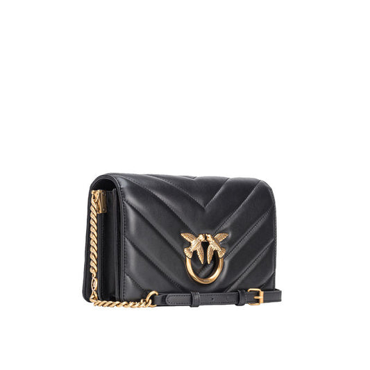 Cuero | Love Click Classic Black Bag