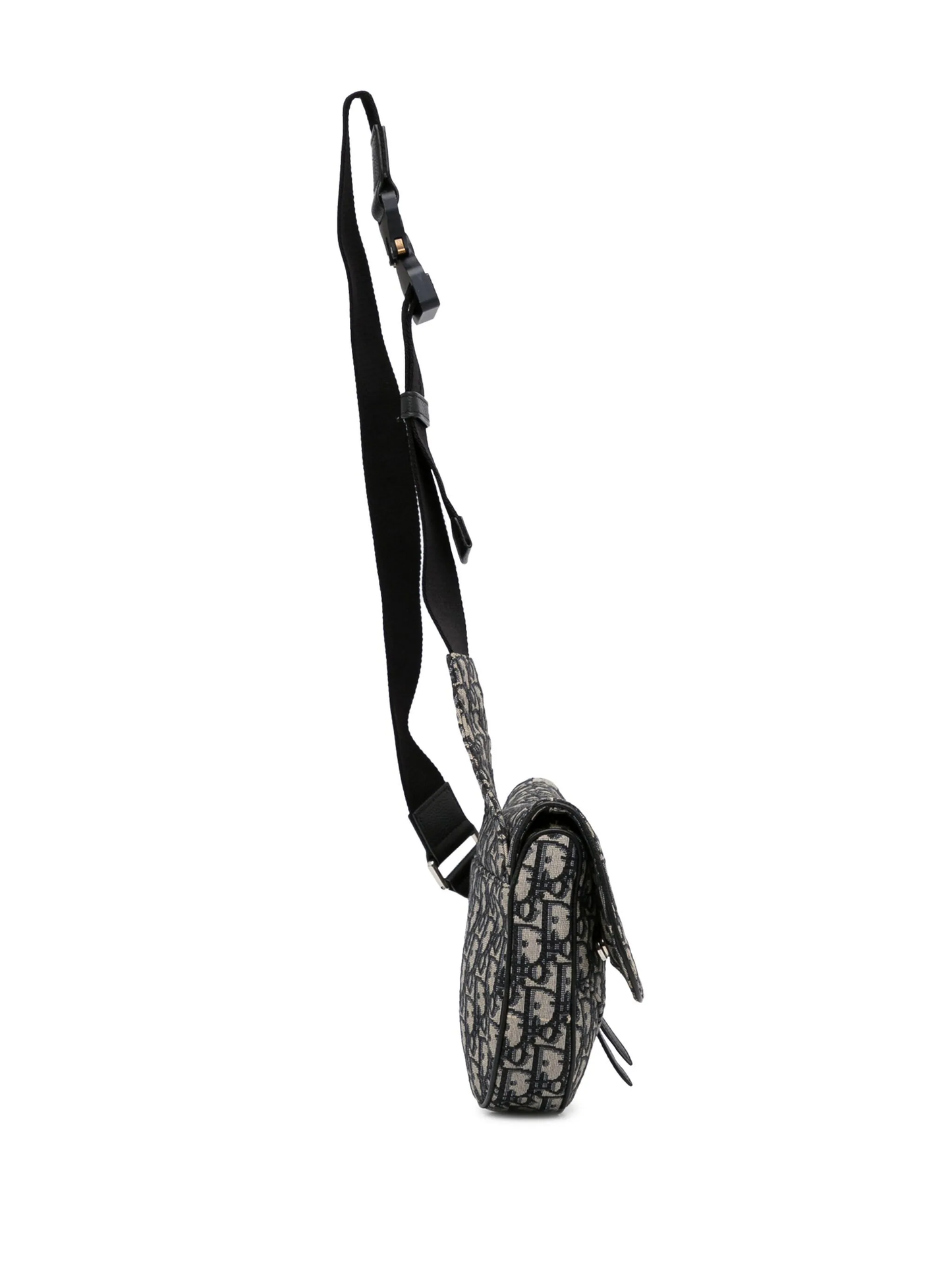 Cuero | Oblique Saddle Crossbody Bag