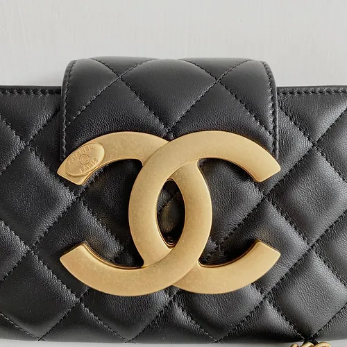 Cuero | Baguette Shoulder Purse