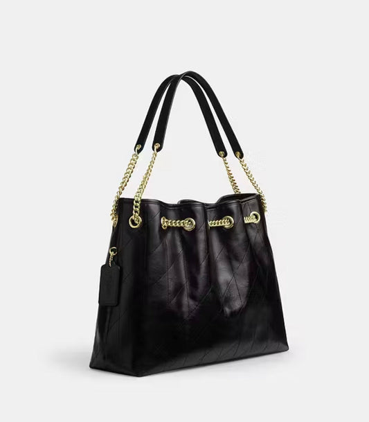 Cuero | Evelyn Shoulder Bag With Quilting