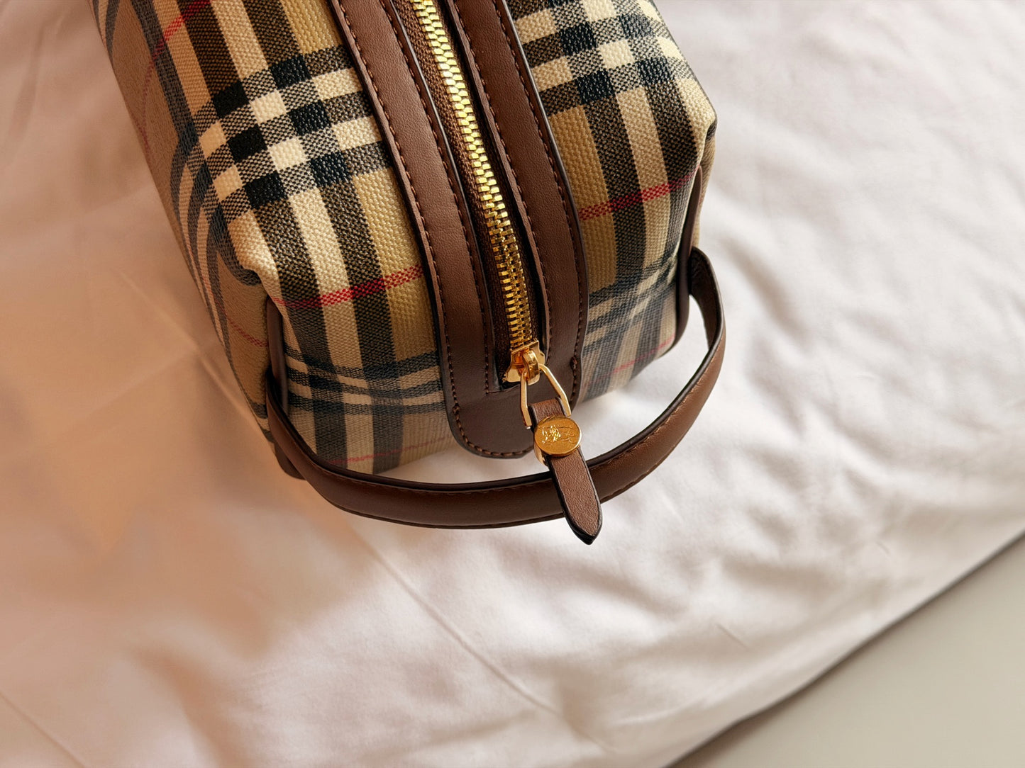 Cuero | Classic Check Cosmetic Pouch