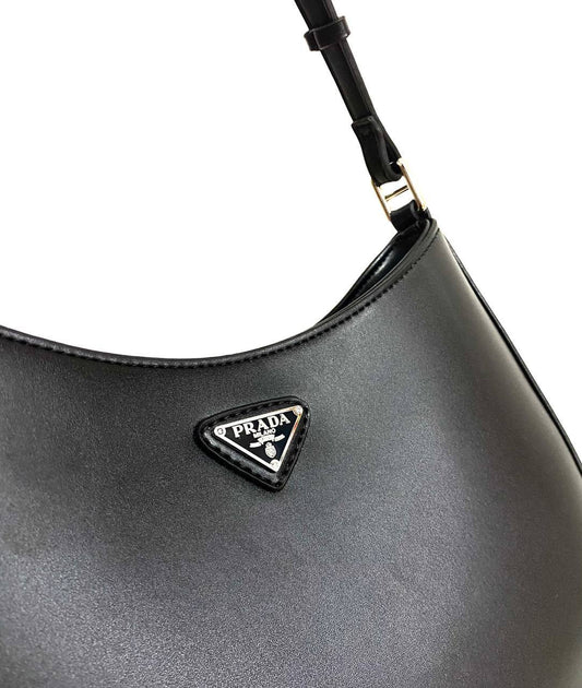 Cuero | 𝐂𝐥𝐞𝐨 𝐁𝐚𝐠