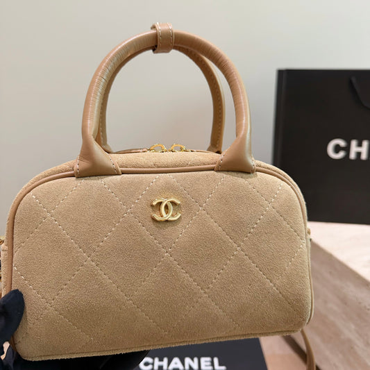 Cuero | Quilted Suede Mini Bowling Bag