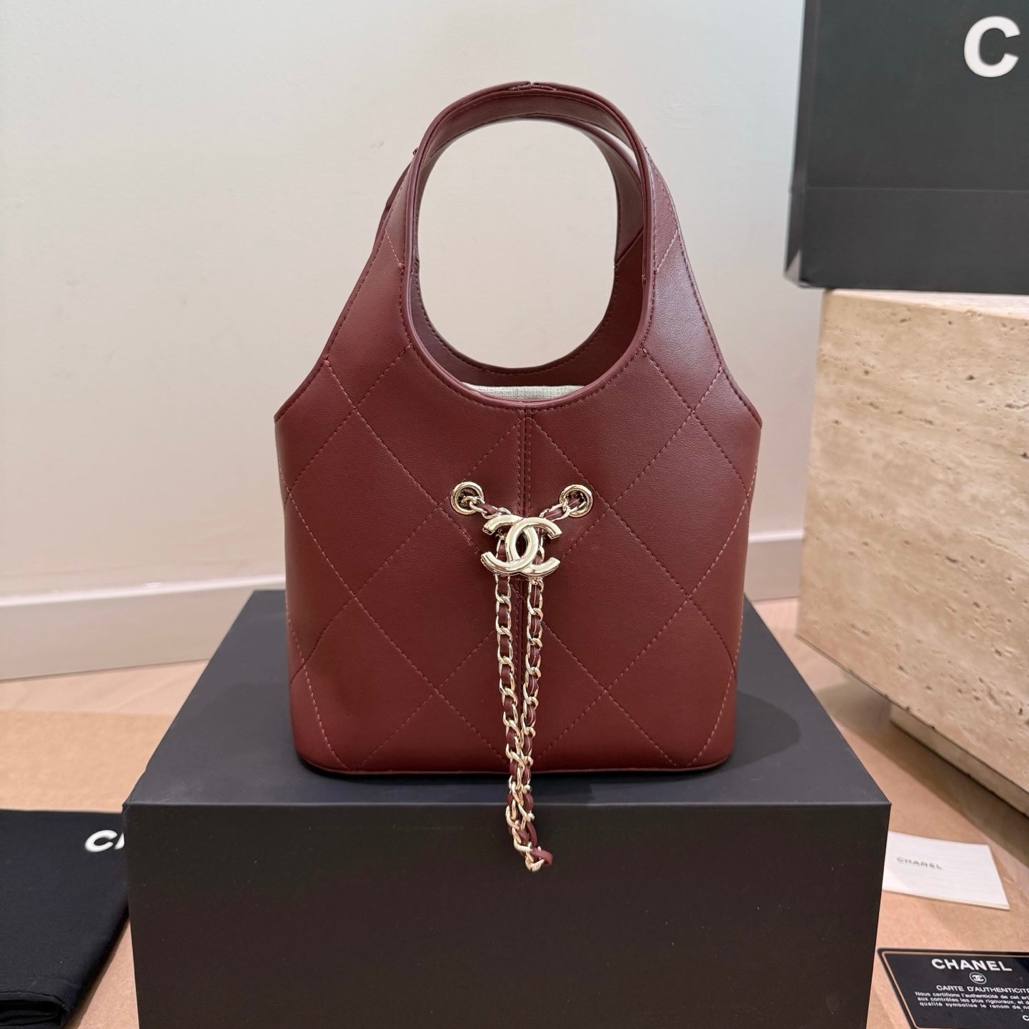 Cuero | Quilted Hobo Bag