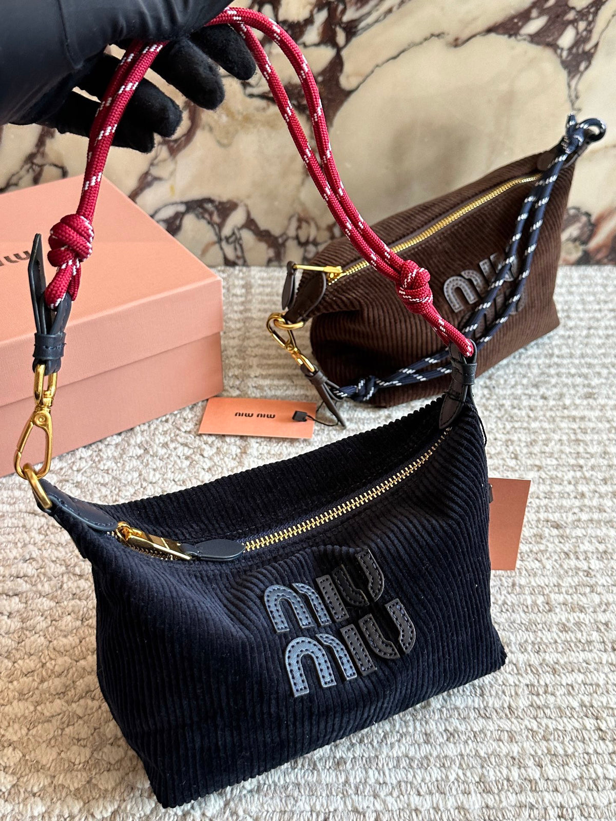 Cuero | Corduroy Shoulder Bag