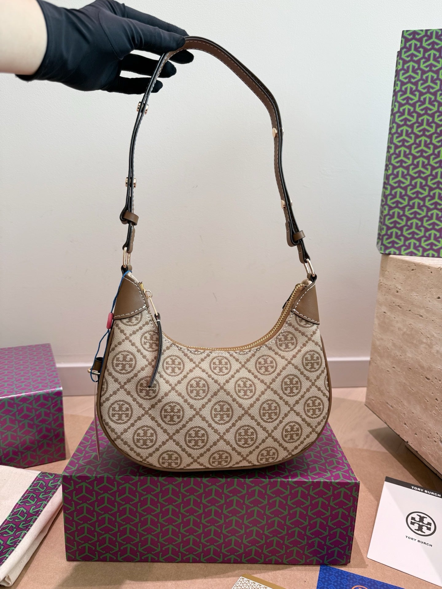 Cuero | Monogram Shoulder Bag