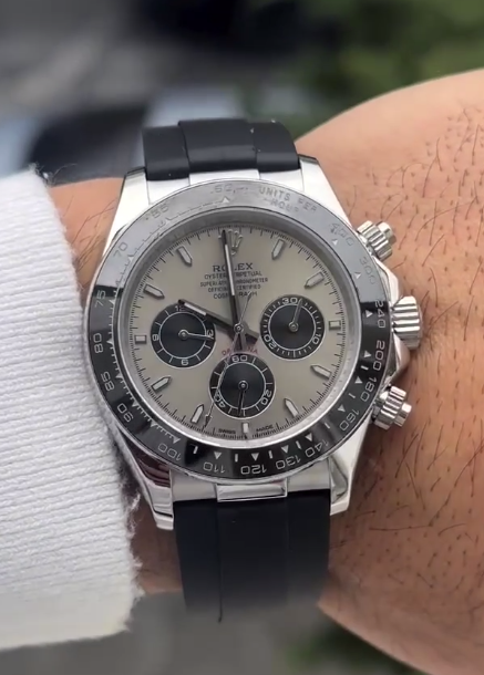 Cuero | OYSTER PERPETUAL SUPERLATIVE CHRONOMETER OFFICIALLY CERTIFIED COSMOGRAPH DAYTONE WATCH GRAY WITH RUBBER BLACK BELT