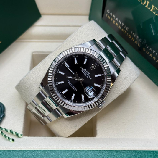 Cuero | Datejust 41 Bright Black Index Dial Stainless Steel Fluted Bezel Oyster Bracelet