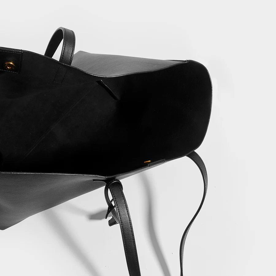 Cuero | Large Shopper Tote in Black Textured Leather