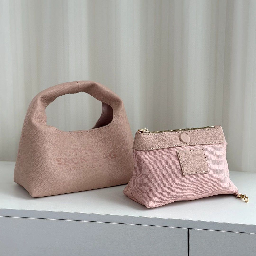 Cuero | The Mini Sack Bag