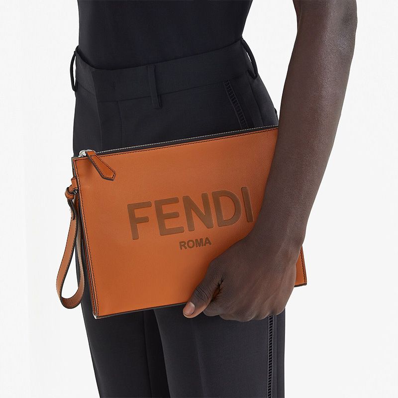 Cuero | Flat Pouch In Roma Logo Calf Leather Brown