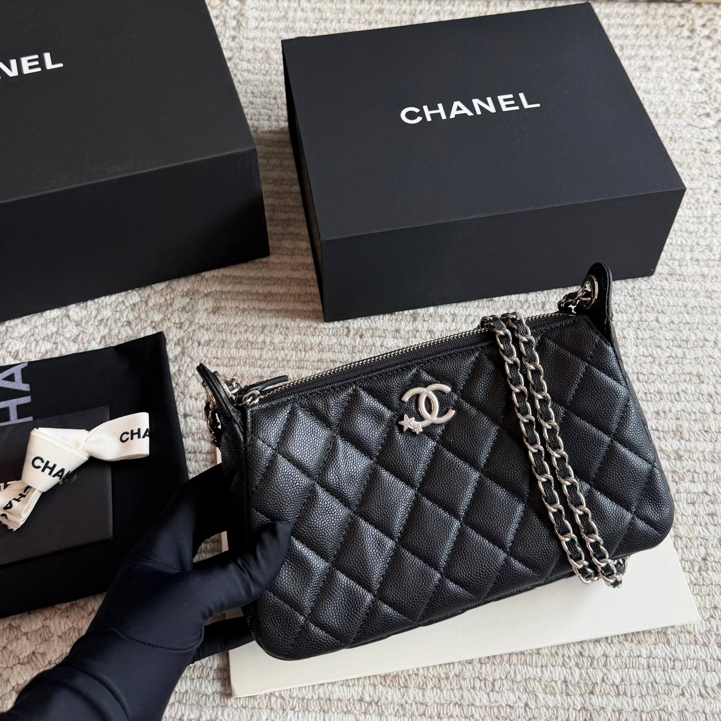 Cuero | Quilted Chain Shoulder Bag