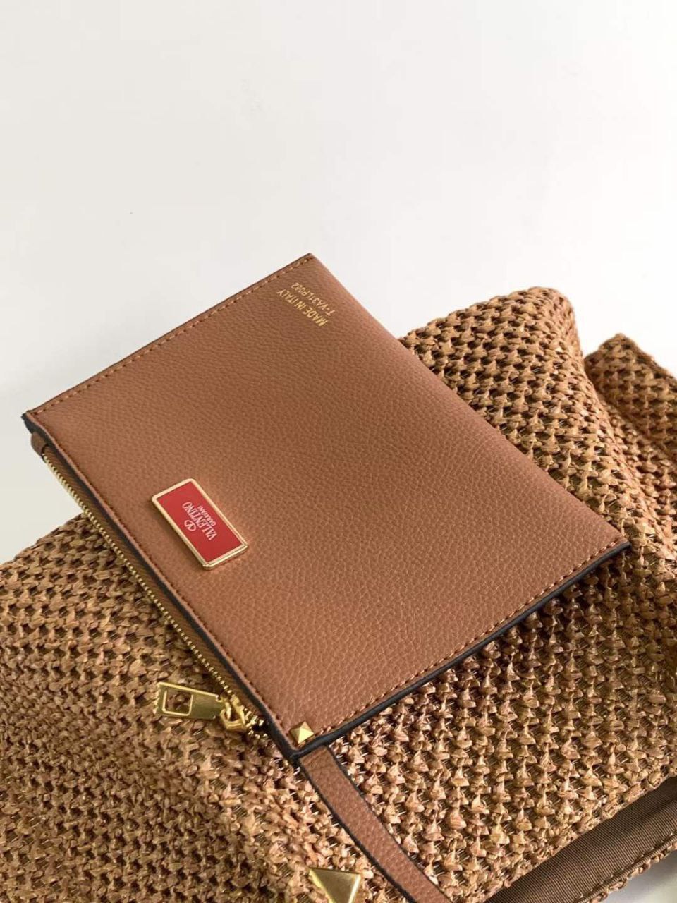 Cuero | Women's Roman Stud Raffia Bag