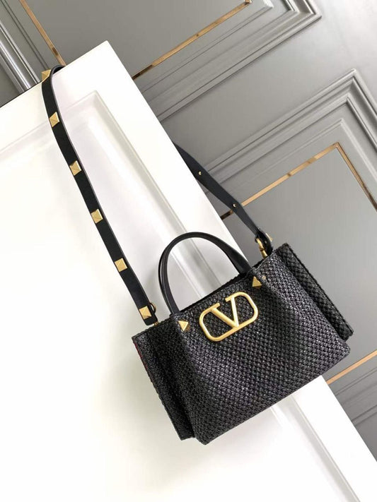 Cuero | Women's Roman Stud Raffia Bag
