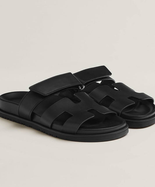 Cuero | Chypre Black Sandals Slides