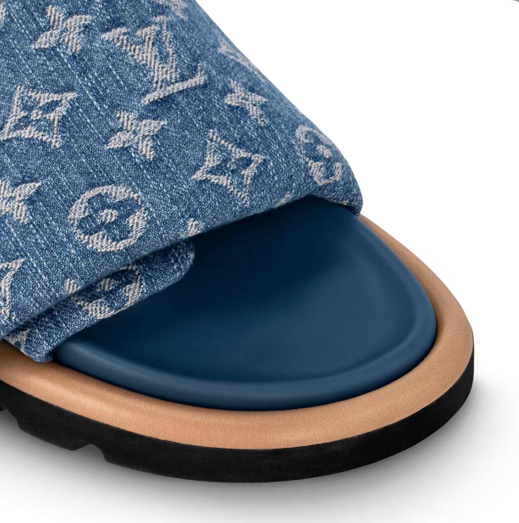 Cuero | Mule bassa Pool Pillow