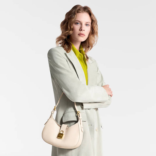 Cuero | Low Key Shoulder Bag