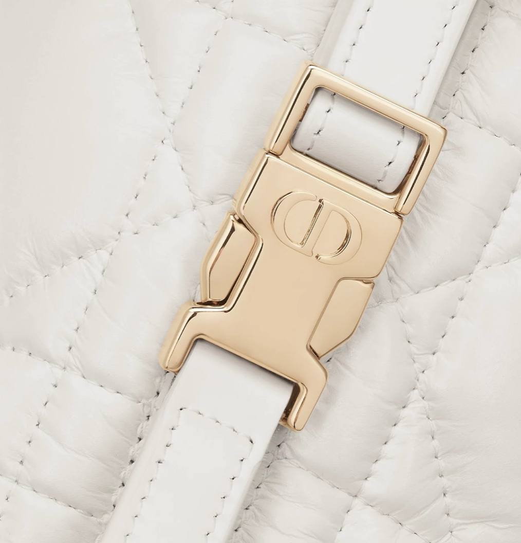 Cuero | Medium DiorTravel Nomad Pouch