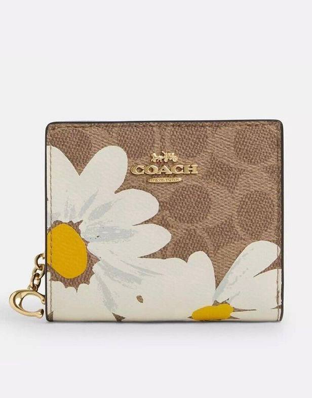 Cuero | Original Snap Wallet In Signature Canvas With Floral Print
