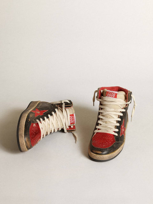 Cuero | Men's Sky-Star in glossy black leather with red star