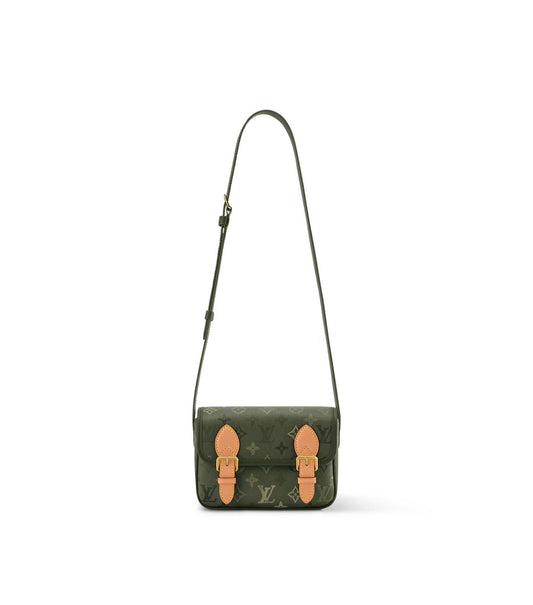 Cuero | Satchel Wearable Wallet