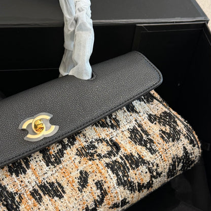 Cuero | Tweed Top-Handle Bag