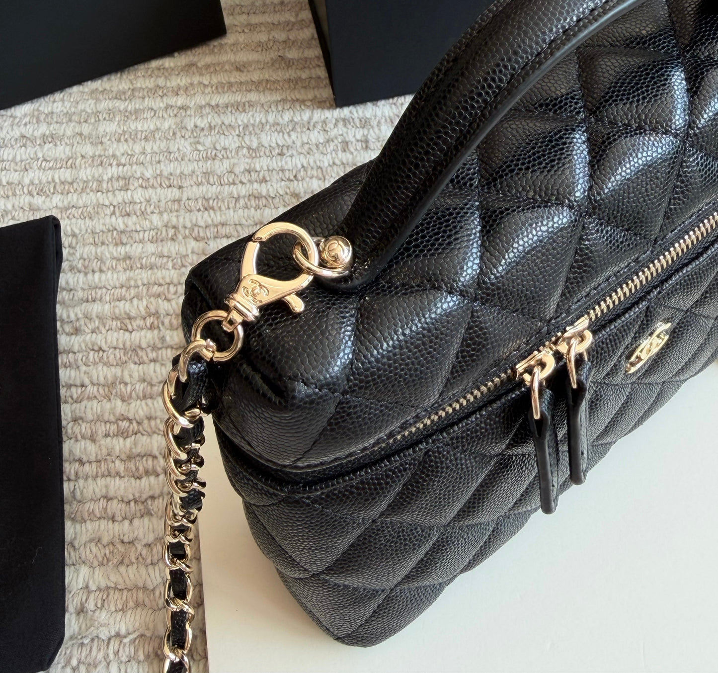 Cuero | Quilted Vanity Case Bag