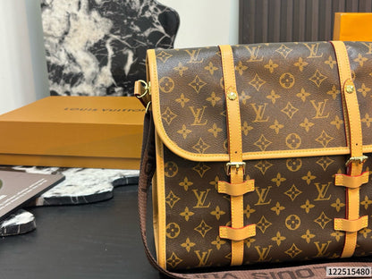 Cuero | Signature Monogram Buckle Flap Messenger Bag - Brown Monogram