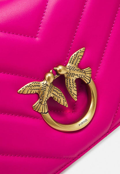 Cuero | Love Click Classic Pink Bag