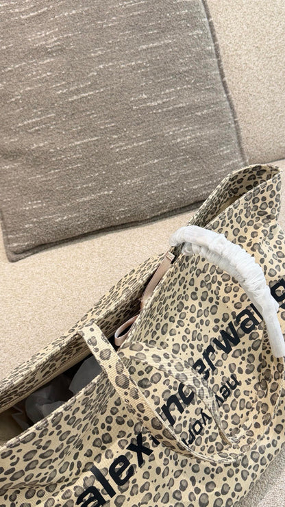 Cuero | Leopard Print Logo Tote Bag - Beige Leopard