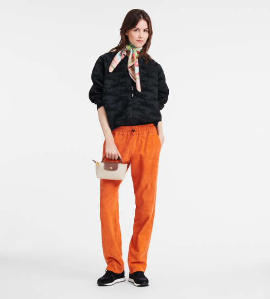 Cuero | Le Pliage Pouch with handle Paper