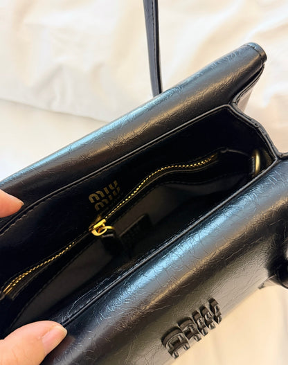 Cuero | Signature Top Handle Bag - Noir