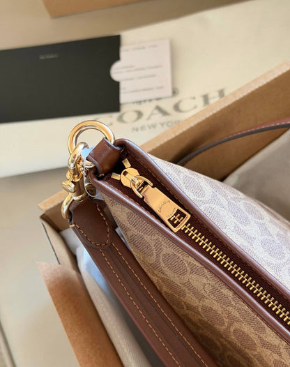 Cuero | Laurel Shoulder Bag In Signature Canvas