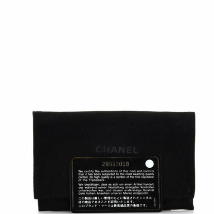 Cuero | Quilted Leather 19 Card Holder