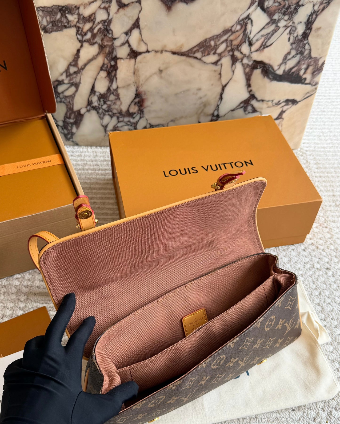 Cuero | Monogram Baguette Shoulder Bag Brown