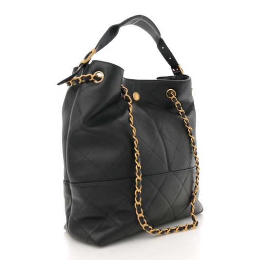 Cuero | Suede Calfskin Shiny Lambskin Quilted Shopping Bag Black
