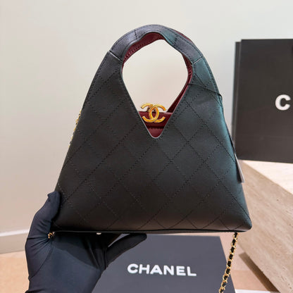 Cuero | Quilted Triangle Top-Handle Bag