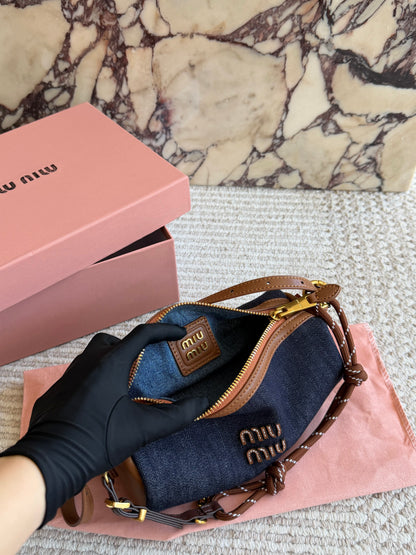 Cuero | Mini Cylinder Shoulder Bag