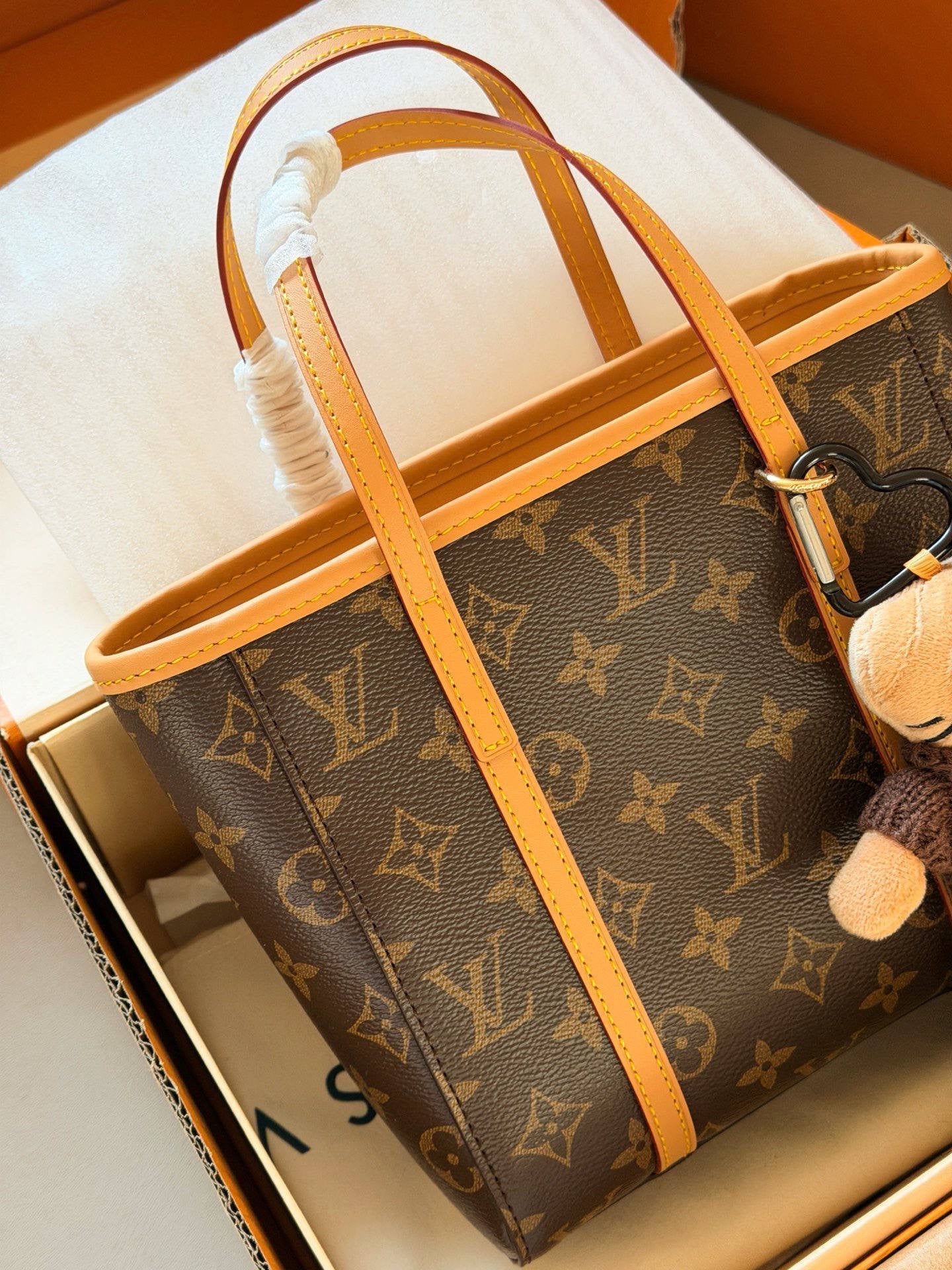 Cuero | Monogram Canvas Bag
