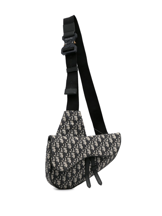 Cuero | Oblique Saddle Crossbody Bag