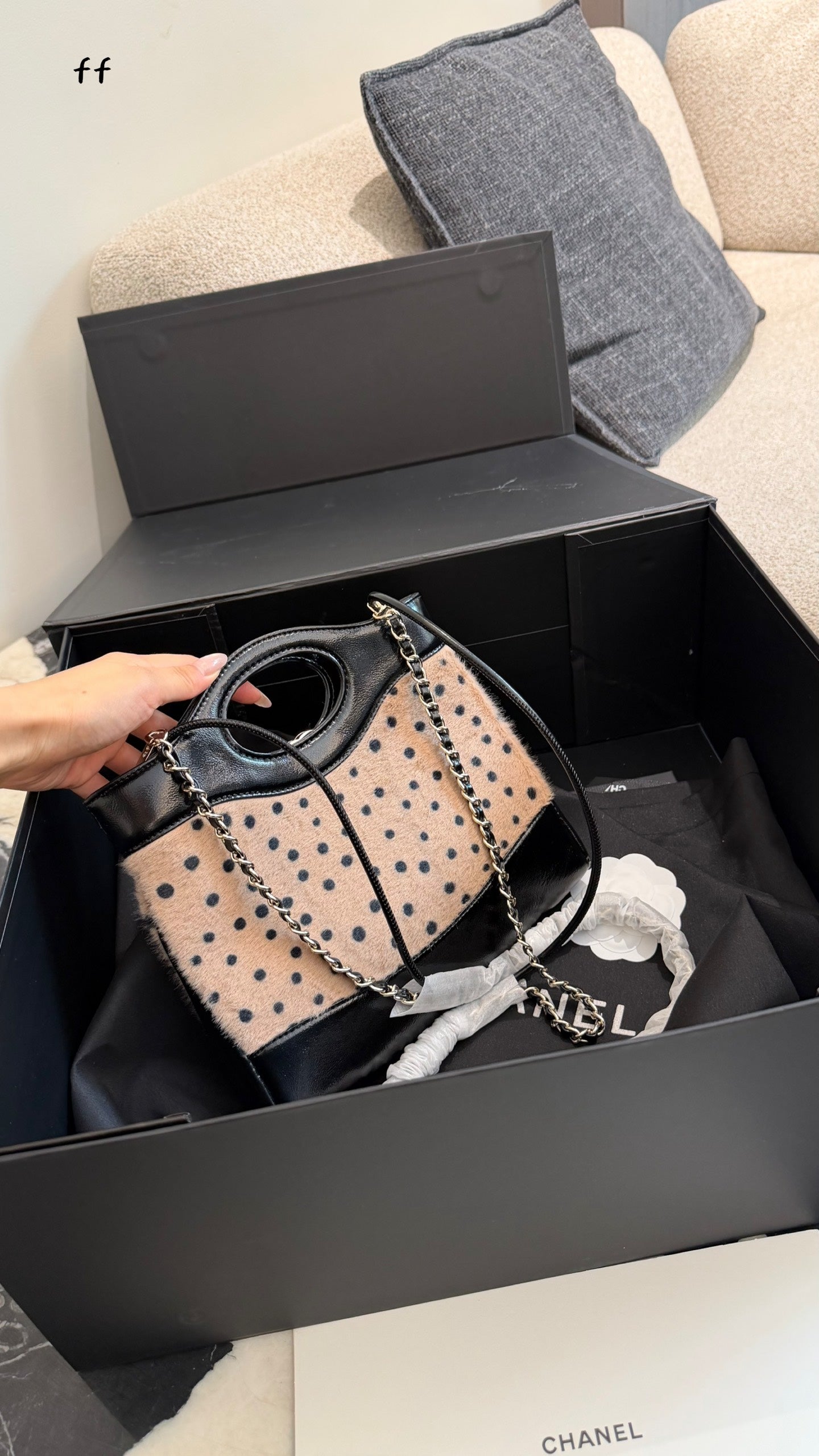 Cuero | Polka Dot Top-Handle Bag
