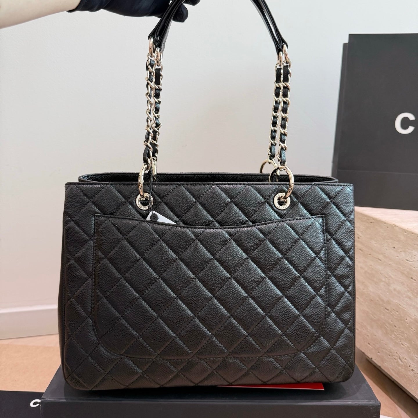 Cuero | Quilted Shopper Tote