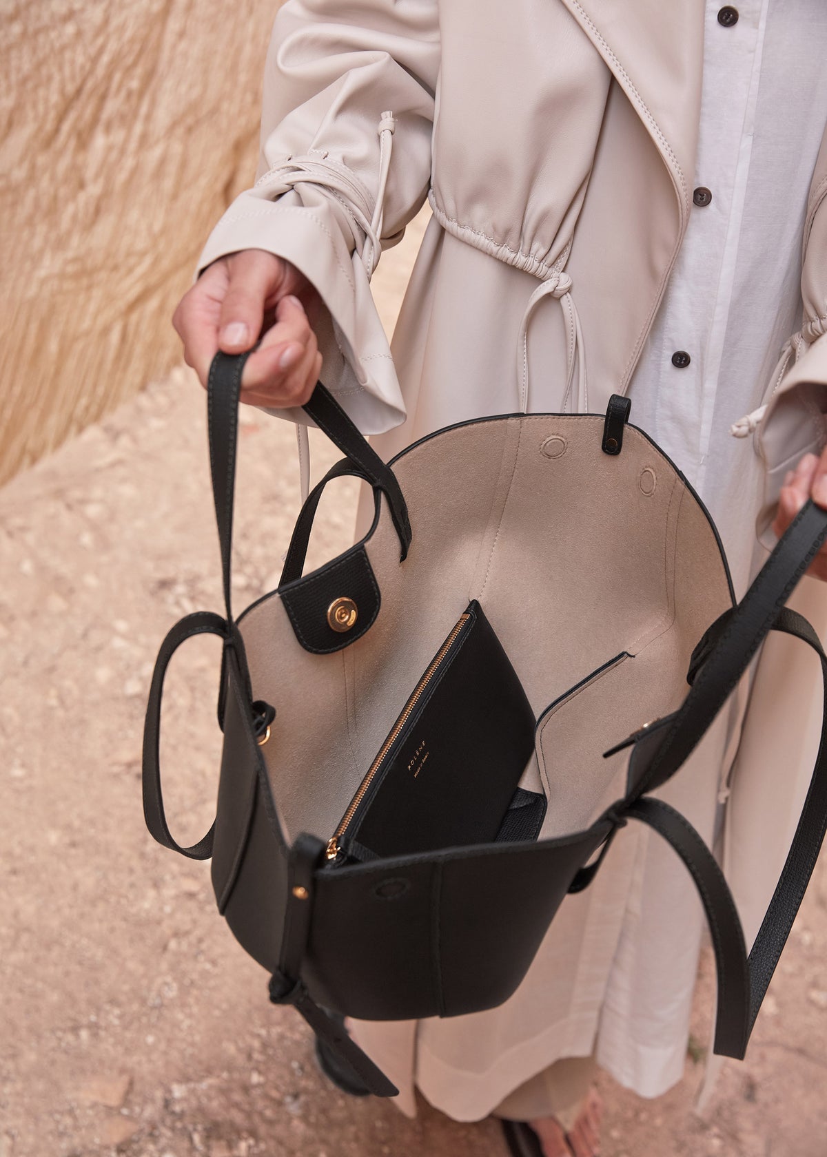 Cuero | Cyme Mini
Edition Textured Black
