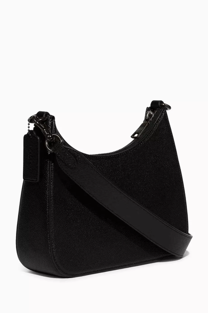 Cuero | Hobo Crossbody Bag in Crossgrain Leather