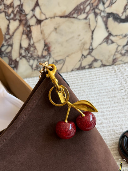 Cuero | Suede Shoulder Bag Brown