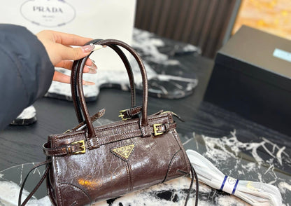 Cuero | leather mini handbag