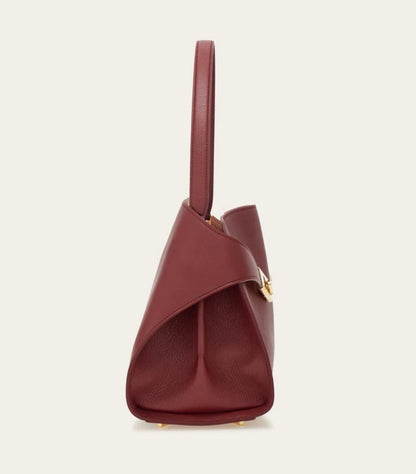 Cuero | Hug soft bicolor shoulder bag