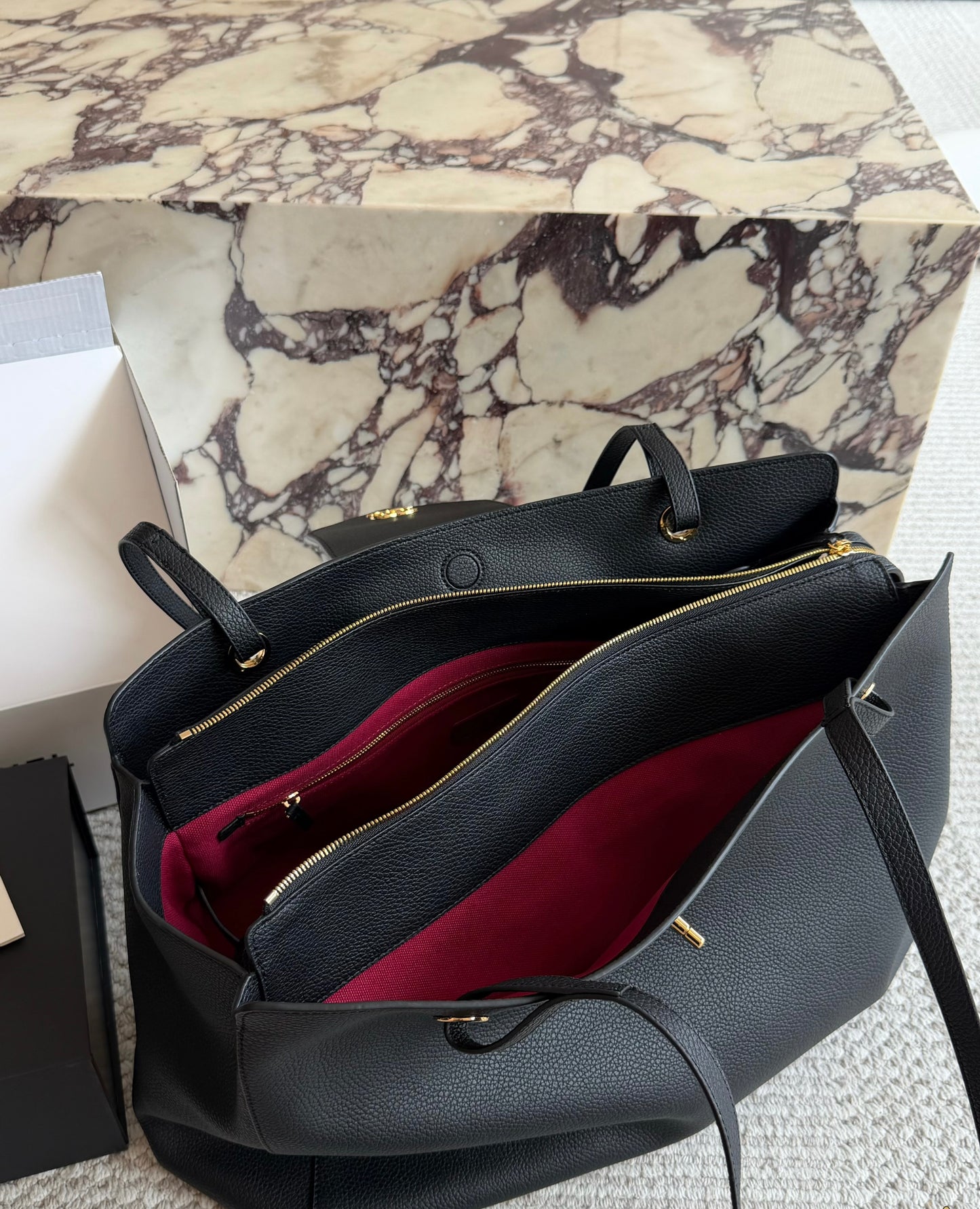 Cuero | Classic Grained Leather Tote