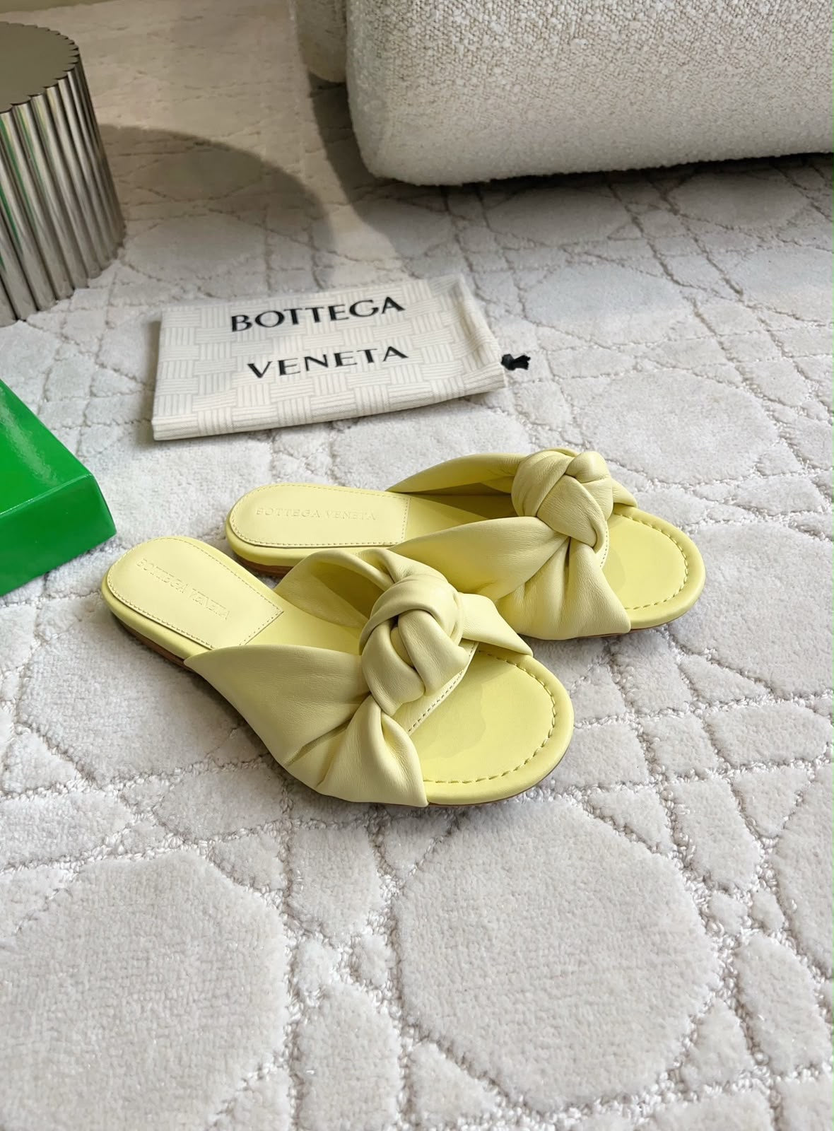 Bottega Veneta Lido Flat Mules – Pale Yellow Leather